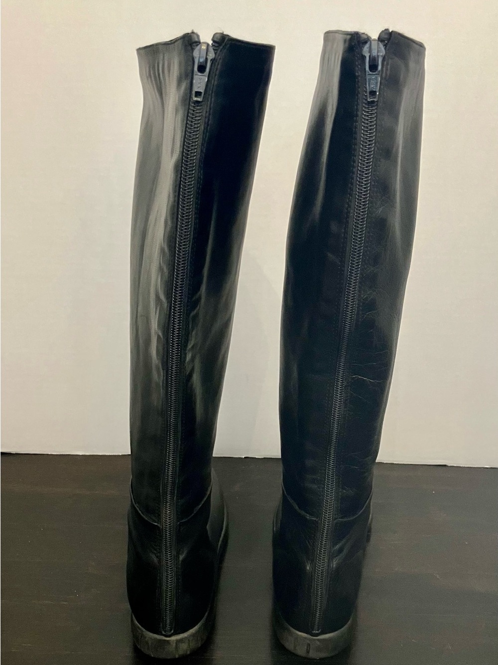 Stuart Weitzman Boots - Size 7 1/2 - Picture 7 of 9